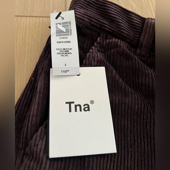 Size 4 Aritzia Ripcord Corduroy Pant in Rich Mocha Brown - Picture 1 of 3